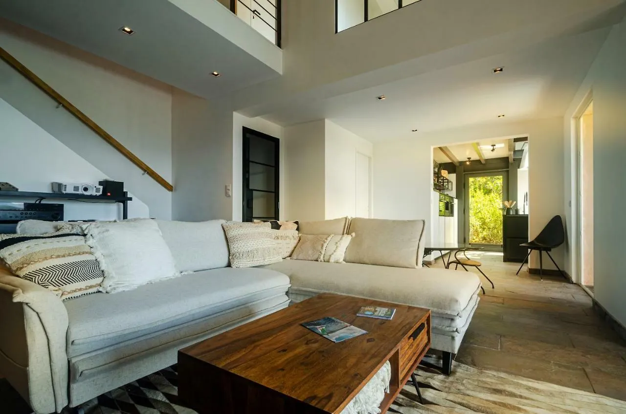 Villa Rubis Roquebrune-sur-Argens 0*,  France