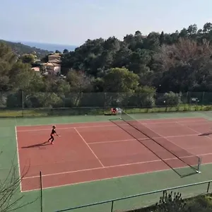 Les Issambres Superbe Studio Avec Terrasse Appartement